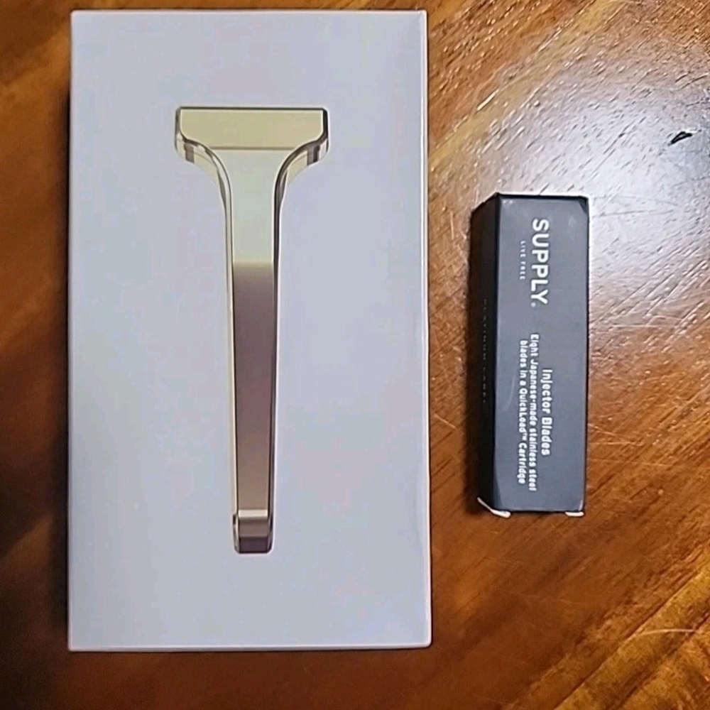 The Single Edge SE, Supply, Polished Gold Men's Razor + Blades